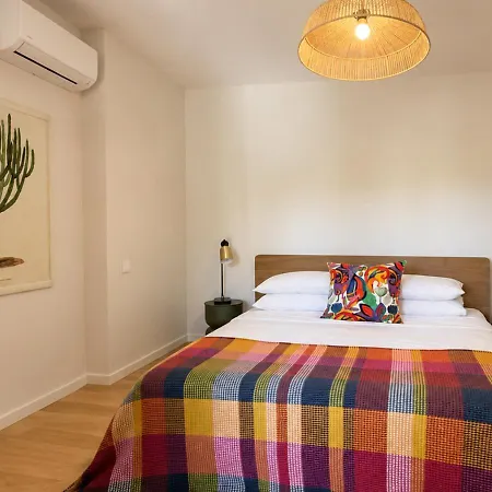 Villa Banana Bungalow, Tranquil Escape Near